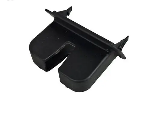 Audi A3 S3 8V Tailgate/boot lid lock trim 4H0827520