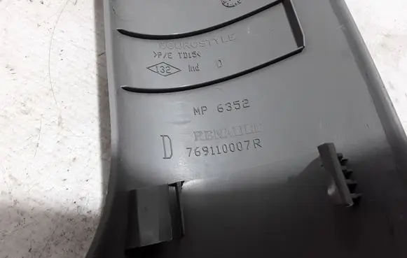 Renault Scenic III - Grand scenic III Other sill/pillar trim element 769110007R