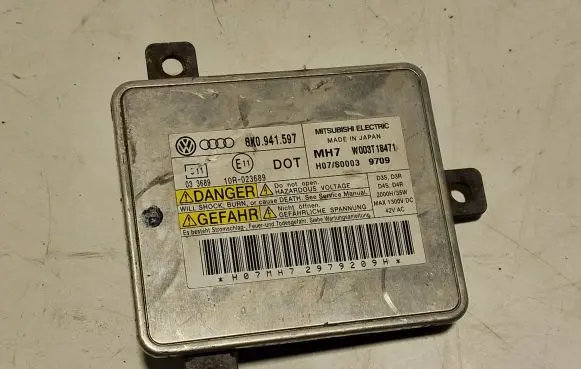 Audi A4 S4 B8 8K Headlight ballast module Xenon 8K0941597