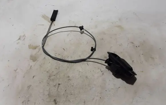 Volvo S90, V90 Engine bonnet/hood lock release cable 31651630