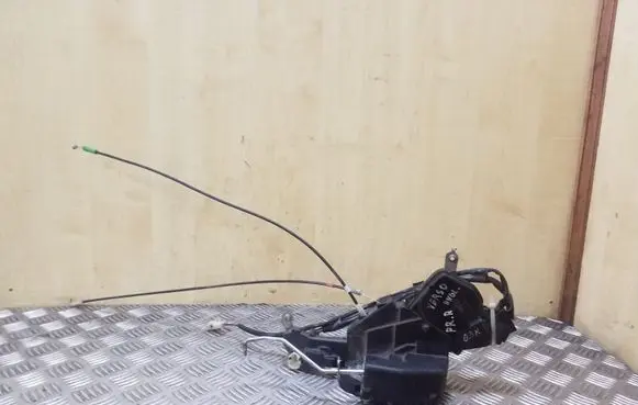 Toyota Corolla Verso E121 Front door lock