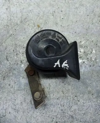 Audi A6 S6 C5 4B Horn signal 191951223