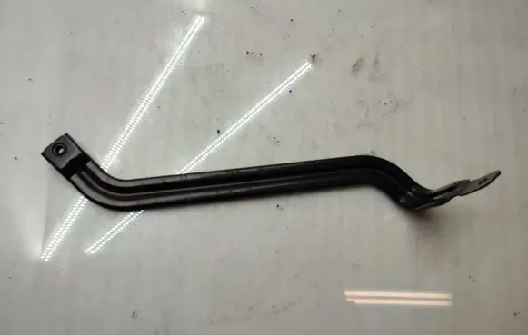 Battery bracket