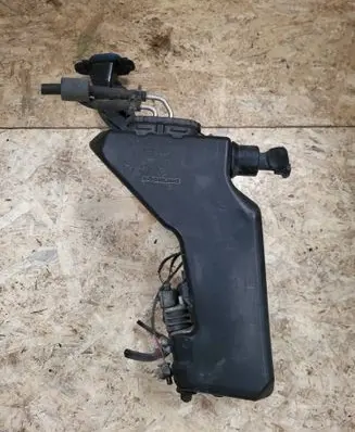 Mercedes-Benz E W213 Windshield washer fluid reservoir/tank A2058600360 A205869