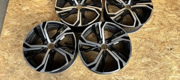 Volvo V60 R19 alloy rim 32271991 C07115 C03184