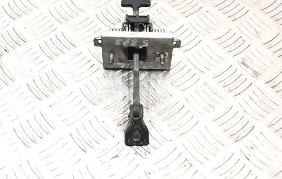 Peugeot 308 Front door check strap stopper 