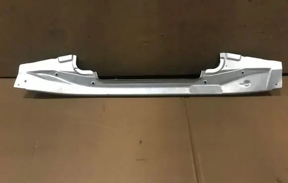Audi Q8 Other engine bay part 4M0805737
