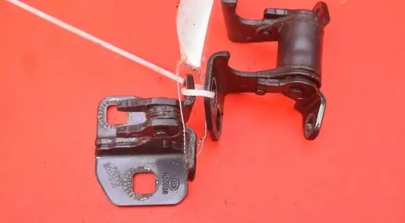 Front door hinge set