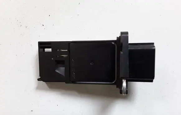 Nissan Qashqai Mass air flow meter 226807S000