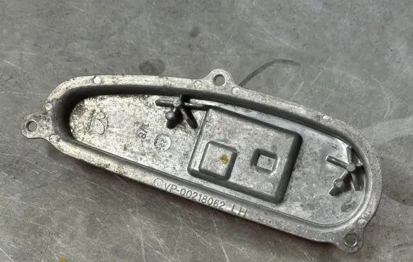 Dacia Sandero LED ballast control module 00218062
