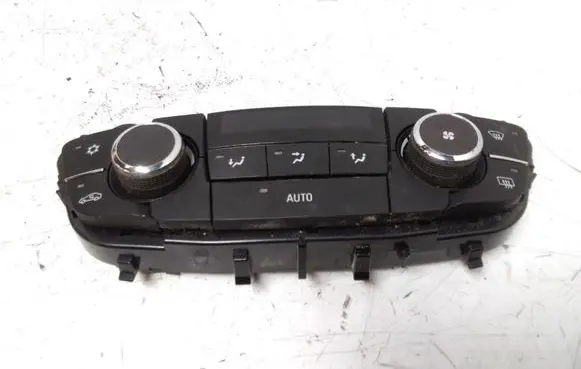 Opel Insignia A Climate control unit 13273095 0908240033B