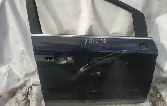 Ford Kuga I Front door juodos