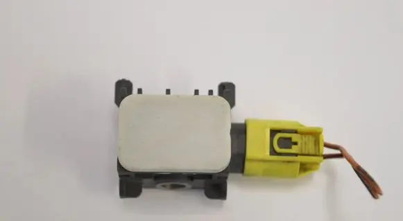 Mercedes-Benz ML W164 Airbag deployment crash/impact sensor 0038202926