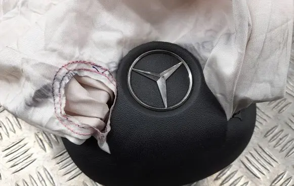 Mercedes-Benz GL X166 Steering wheel airbag A1668600002