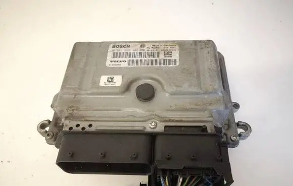 Volvo V70 Engine control unit/module 0261209108 31286086