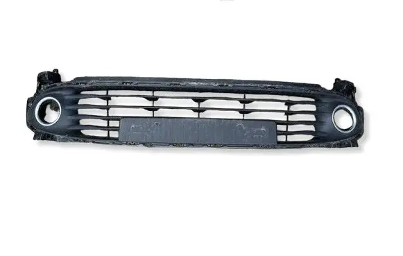 Renault Clio IV Front bumper lower grill