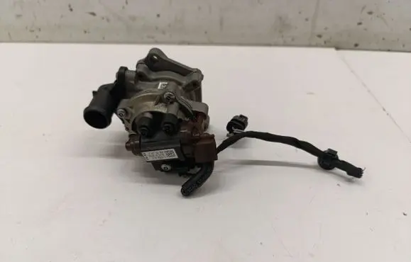 Audi A6 S6 C8 4K EGR valve 06N131097B