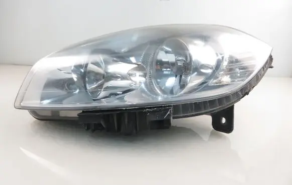 Fiat Linea Headlight/headlamp 51826739