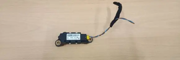 Mercedes-Benz CLS C219 Airbag deployment crash/impact sensor 0018209126 44512002