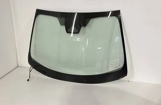 Toyota Yaris Cross Front windscreen/windshield window 52219