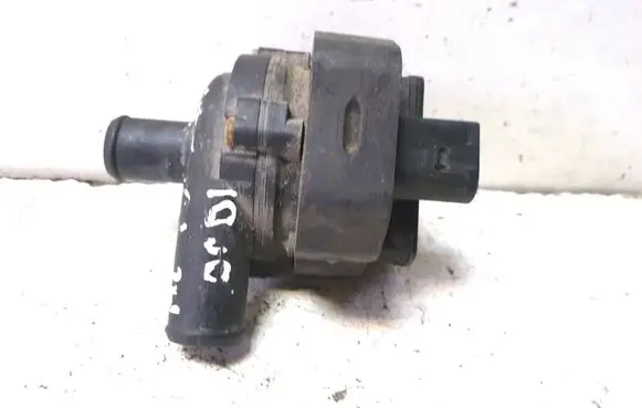 Mercedes-Benz E W212 Electric auxiliary coolant/water pump A2117350028