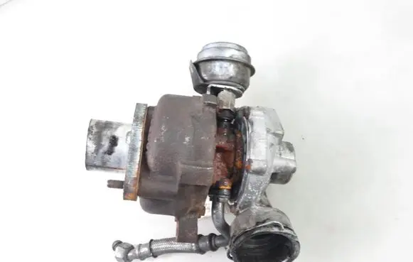 Audi A4 S4 B7 8E 8H Turbo 03G145702F