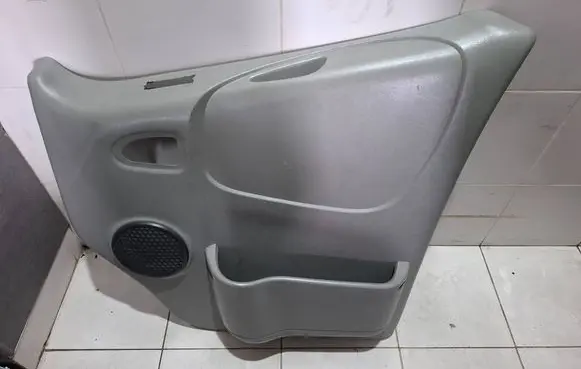Renault Trafic II (X83) Front door card panel trim