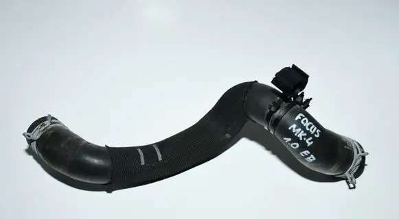 Engine coolant pipe/hose