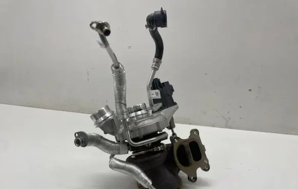 BMW 5 G30 G31 Turbo 9845814 7953252