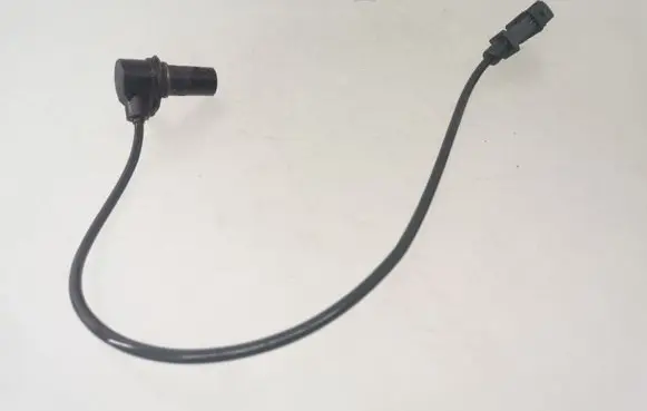 Opel Omega B2 Crankshaft position sensor 0281002138