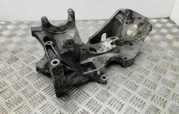 Audi A4 S4 B8 8K Generator/alternator bracket 03L903143H