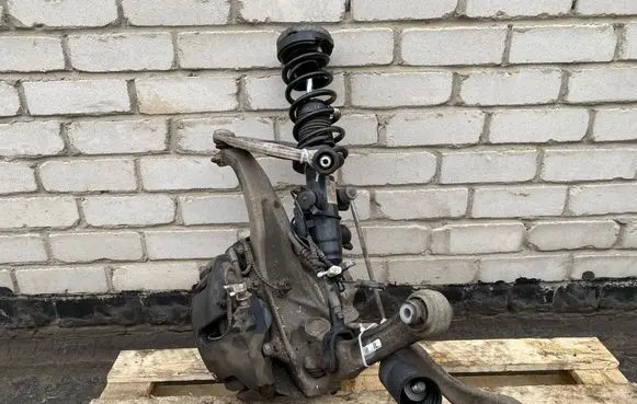 BMW 6 F12 F13 Front shock absorber with coil spring 37116863125 37116859779 37116850961