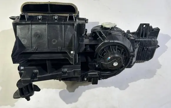 Interior heater climate box assembly
