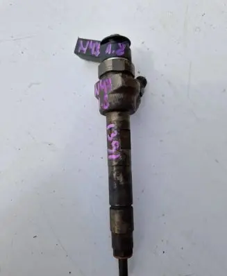 BMW X1 E84 Fuel injector 7798446 0445110289