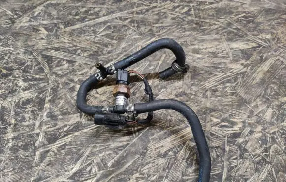 Fuel pressure sensor