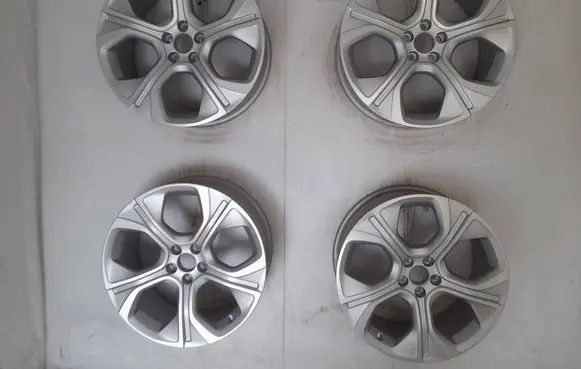 Audi S1 R18 alloy rim 8X0071498BQW8