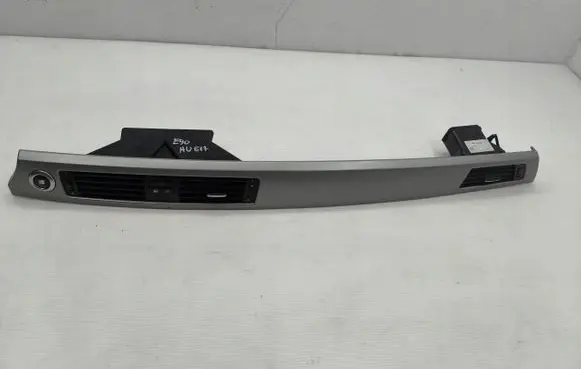 BMW 3 E90 E91 Dash center air vent grill