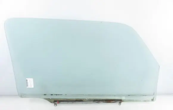 Suzuki Jimny Front door window/glass (coupe) 