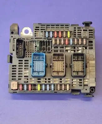 Peugeot 508 Fuse module 9674922080 50024751 BSMZ0400