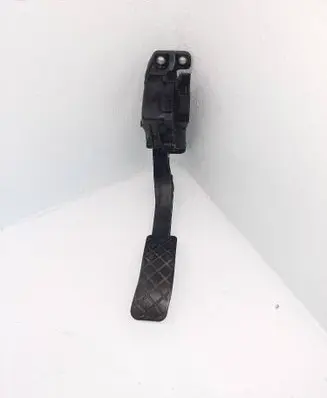 Audi A6 S6 C6 4F Accelerator throttle pedal 4F1721523B 6PV00898407