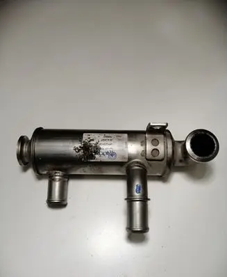 Citroen C5 EGR valve cooler 9646762280