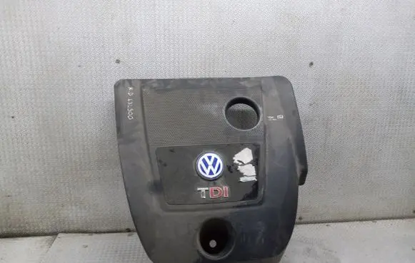 Volkswagen Golf IV Engine cover (trim) 038103925