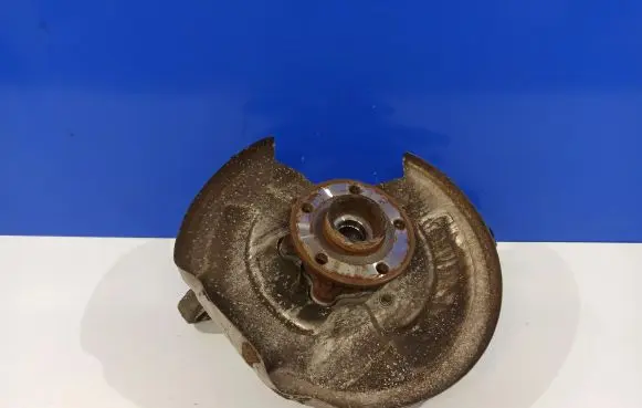 Volvo XC90 Rear wheel hub 31658319 32370046