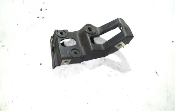 Audi A4 S4 B6 8E 8H Front bumper mounting bracket 8E0853922D