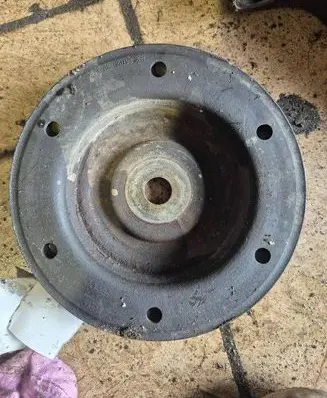 Ford C-MAX I Crankshaft pulley 9643354180