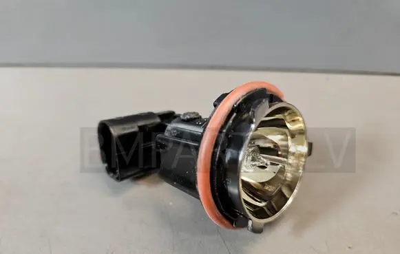 BMW X3 E83 Headlight/headlamp bulb 63126904048 6904048 9DX153746011