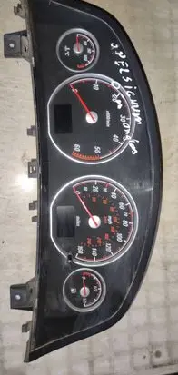 Opel Signum Speedometer (instrument cluster) 13186675CW