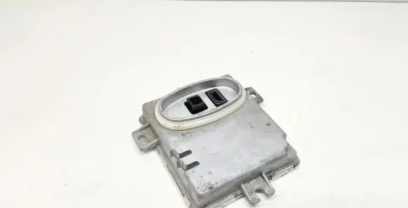 Volvo V70 Xenon control unit/module 6948180