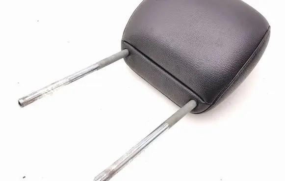 Chrysler Grand Voyager V Front seat headrest 