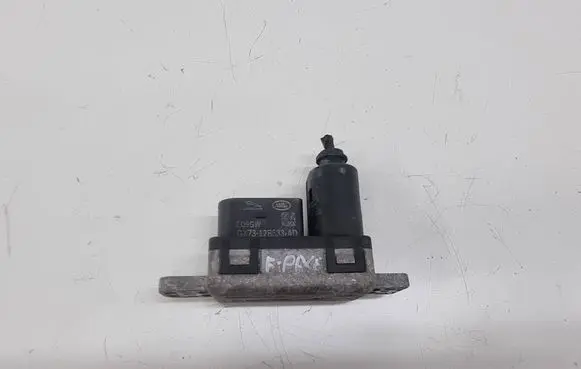 Jaguar F-Pace Glow plug pre-heat relay GX7312B533AD